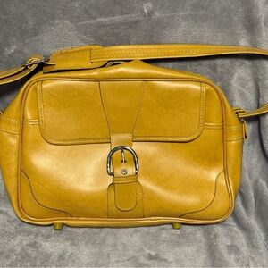 Vintage Mustard Yellow Leather Shoulder YKK carryon/overnight bag Made in Korea